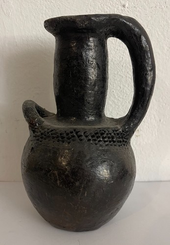 Krug aus keramik - aus, a